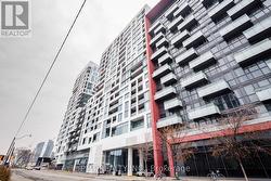 1712 - 27 BATHURST STREET  Toronto, ON M5V 0R1