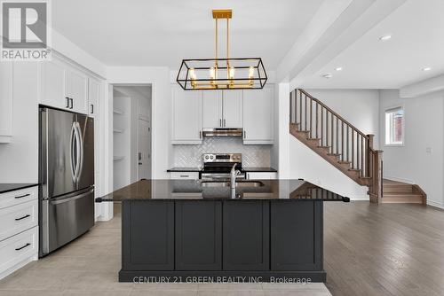 3140 Willowridge Path, Pickering, ON - Indoor Photo Showing Kitchen With Stainless Steel Kitchen With Upgraded Kitchen
