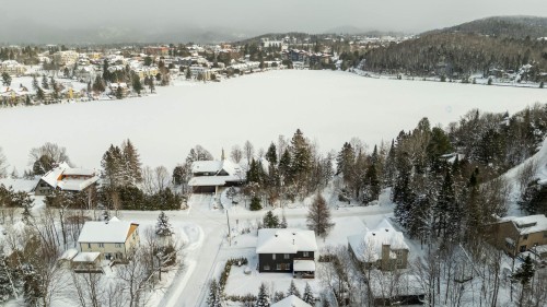 180 Av. Nantel  Sainte-Agathe-Des-Monts, QC J8C 3J8