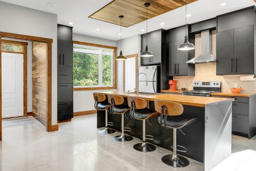 Kitchen - 180 Av. Nantel, Sainte-Agathe-Des-Monts, QC - Indoor Photo Showing Kitchen