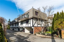 4-210 Douglas St  Victoria, BC V8V 2P2