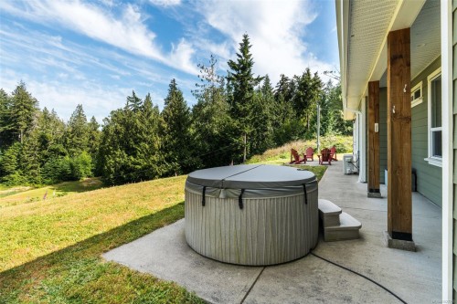 3031 Phillips Rd, Sooke, BC 