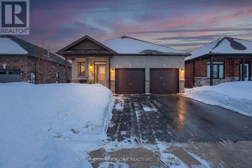 142 Ritchie Crescent, Springwater, ON - Outdoor