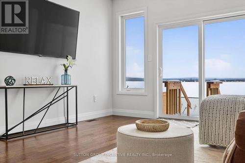 142 Ritchie Crescent, Springwater, ON - Indoor