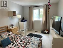 Bedroom with carpet - 