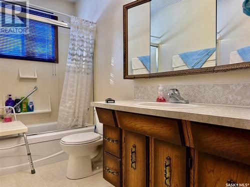 1107 Centennial Way, Humboldt, SK - Indoor Photo Showing Bathroom