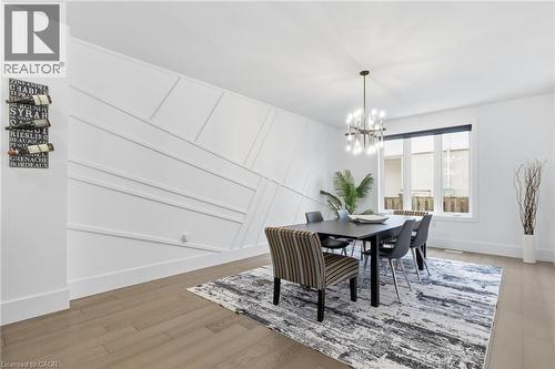 817 King Road, Burlington, ON - Indoor Photo Showing Dining Room