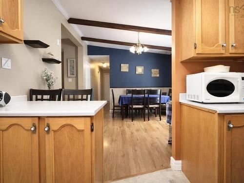 1 Oakridge Drive, Brookside, NS 