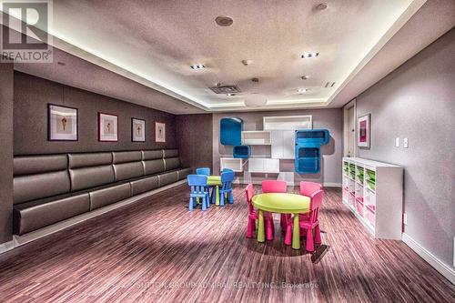 1511 - 9 Valhalla Inn Road, Toronto, ON - Indoor Photo Showing Other Room