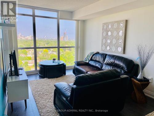 1511 - 9 Valhalla Inn Road, Toronto, ON - Indoor Photo Showing Living Room