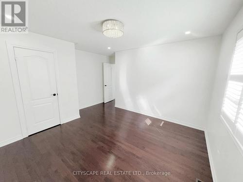 Bedroom #4 - 5476 Freshwater Drive, Mississauga, ON - Indoor Photo Showing Other Room