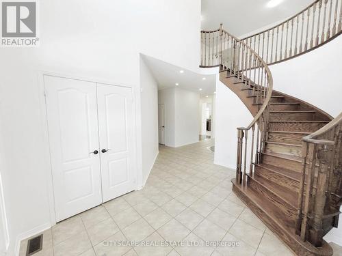 Foyer - 5476 Freshwater Drive, Mississauga, ON - Indoor Photo Showing Other Room