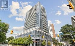 204 - 58 ORCHARD VIEW BOULEVARD  Toronto, ON M4R 1B9