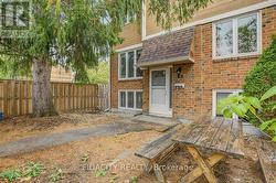 61 - 159 SALTER CRESCENT  Ottawa, ON K2K 1Y8