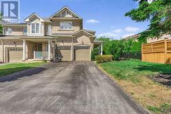 25 - 2295 ROCHESTER CIRCLE  Oakville, ON L6M 5C9