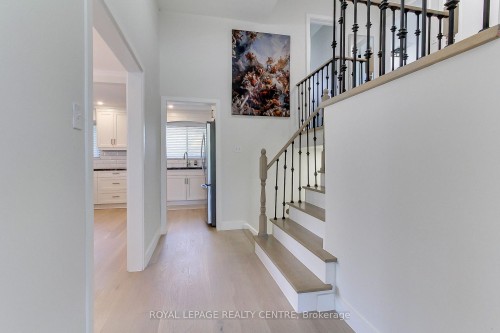 2039 Davebrook Road, Mississauga, ON - Indoor Photo Showing Other Room