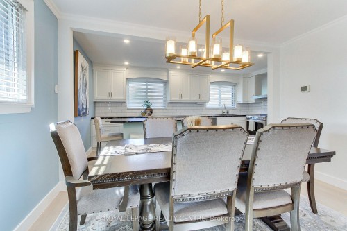 2039 Davebrook Road, Mississauga, ON - Indoor Photo Showing Dining Room