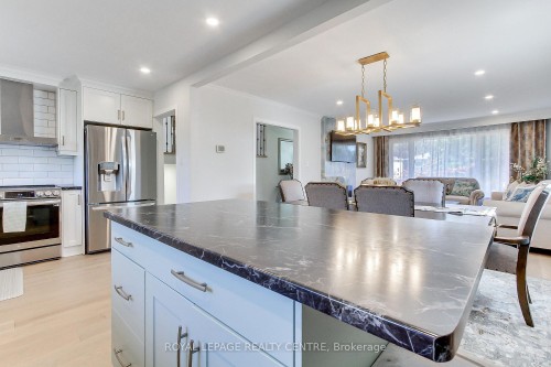 2039 Davebrook Road, Mississauga, ON - Indoor Photo Showing Other Room