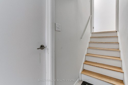 2039 Davebrook Road, Mississauga, ON - Indoor Photo Showing Other Room