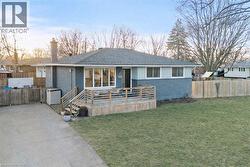 2 HIGHCOURT Crescent  St. Catharines, ON L2M 3M6