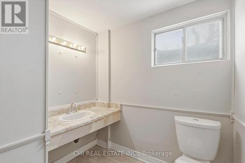 47 Carter Drive, Brampton, ON - Indoor Photo Showing Bathroom