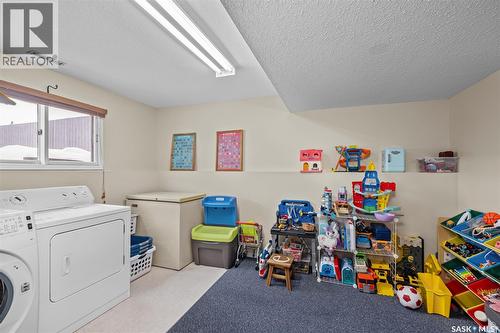 1723 Allbright Crescent, Prince Albert, SK - Indoor Photo Showing Laundry Room