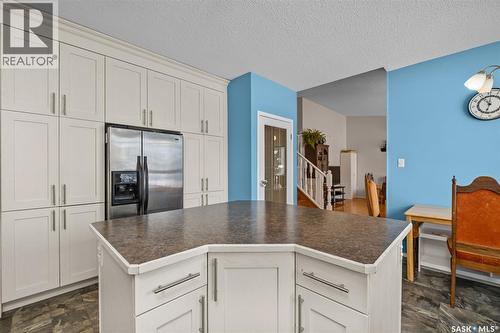 1723 Allbright Crescent, Prince Albert, SK - Indoor Photo Showing Kitchen