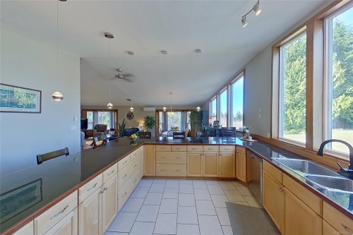 1101 Ewen Rd, Hyde Creek, BC 