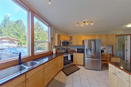 1101 Ewen Rd, Hyde Creek, BC 