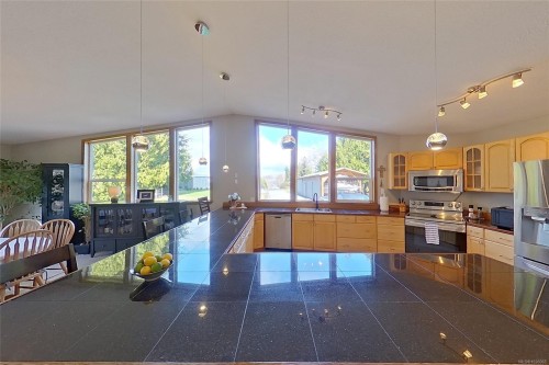1101 Ewen Rd, Hyde Creek, BC 