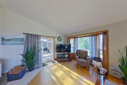 1101 Ewen Rd, Hyde Creek, BC 