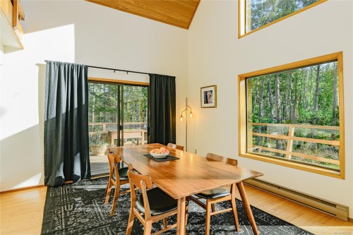 392 Langs Rd, Salt Spring, BC 