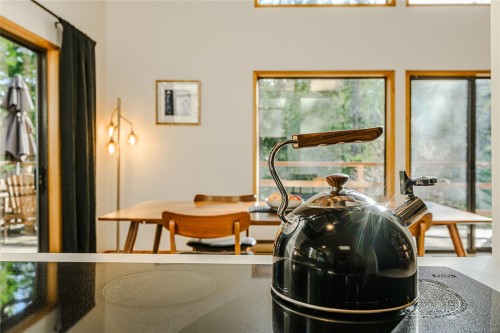 392 Langs Rd, Salt Spring, BC 