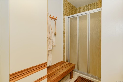 392 Langs Rd, Salt Spring, BC 