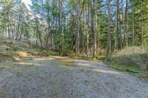 392 Langs Rd, Salt Spring, BC 