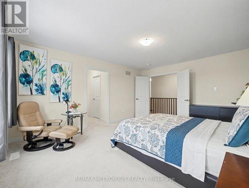 9 Frontier Drive, Thorold, ON - Indoor Photo Showing Bedroom