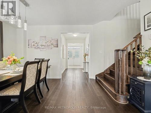 9 Frontier Drive, Thorold, ON - Indoor Photo Showing Dining Room
