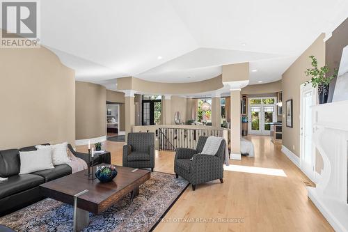 358 River Road, Ottawa, ON - Indoor Photo Showing Living Room