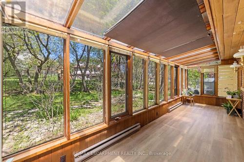 1411 Beaufort Drive, Burlington, ON - Indoor Photo Showing Other Room
