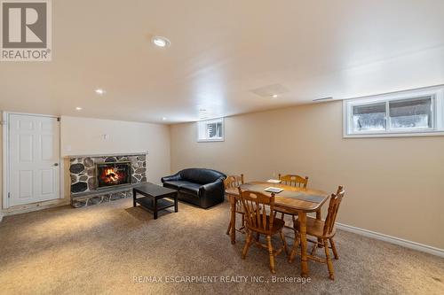 1411 Beaufort Drive, Burlington, ON - Indoor