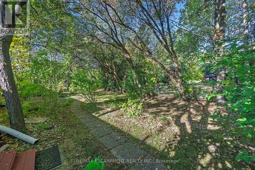 1411 Beaufort Drive, Burlington, ON - Outdoor