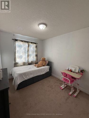 6 - 430 Mapleview Drive E, Barrie, ON - Indoor Photo Showing Bedroom