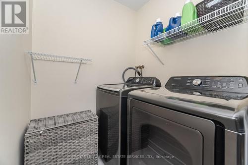 6 - 430 Mapleview Drive E, Barrie, ON - Indoor Photo Showing Laundry Room