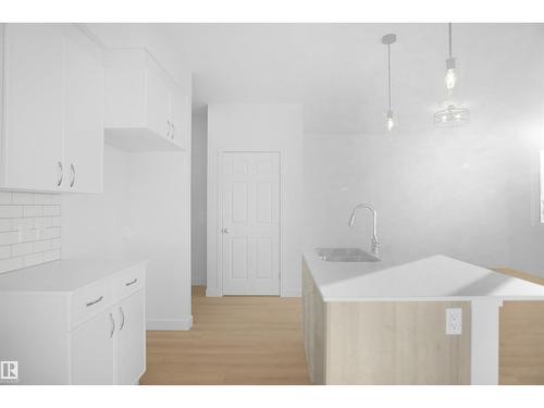 2120 210 St Nw, Edmonton, AB - Indoor Photo Showing Kitchen With Upgraded Kitchen