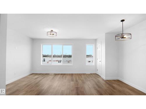 922 19 Av Nw, Edmonton, AB 