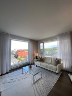Salon - 