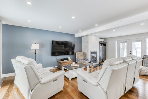 Living Room - 519 Ch. Duhamel, Pincourt, QC - Indoor Photo Showing Living Room