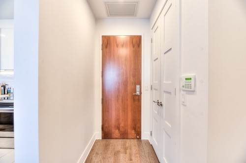 Mud Room - Ph1107-5265 Av. De Courtrai, Montréal (Côte-Des-Neiges/Notre-Dame-De-Grâce), QC - Indoor Photo Showing Other Room