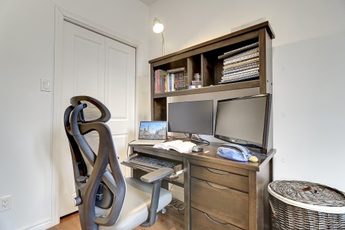 Bedroom - 8043 Rue St-Dominique, Montréal (Villeray/Saint-Michel/Parc-Extension), QC - Indoor Photo Showing Office