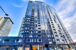 1702-101 Rue Peel  Montréal (Le Sud-Ouest), QC H3C 0Y1
